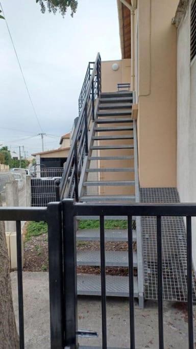 Appartamento T2 Refait A Neuf Calme Et Agreable Narbona Esterno foto