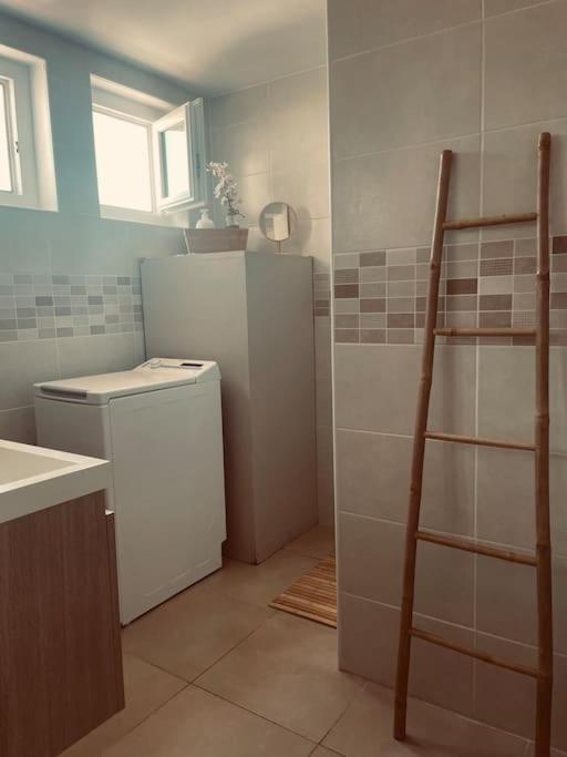 Appartamento T2 Refait A Neuf Calme Et Agreable Narbona Esterno foto